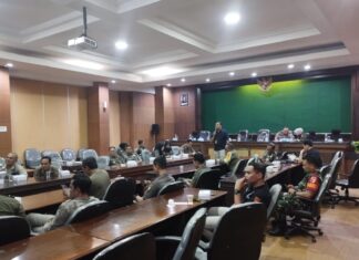 Satpol PP Bersama APH Tingkatkan Pengawasan Peredaran Rokok Ilegal Jombang